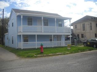 1314 34th St, Galveston, TX 77550