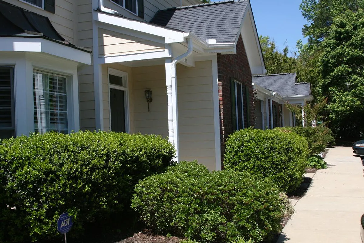 703 Teague Place — Photo 3