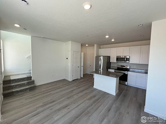 3rd image of 3724 Sequoia Ct