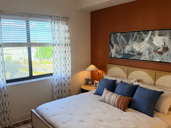 6840 SW 28th Ter #B2, Miami, FL 33155