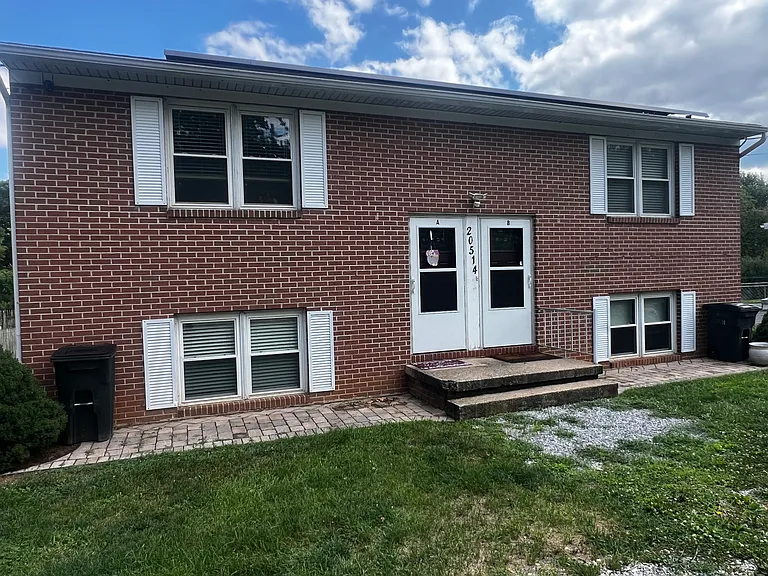 20514B Jefferson Blvd #B — Photo 4
