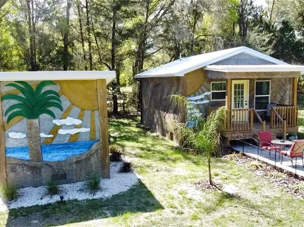 2185 N Crede Ave, Crystal River, FL 34428