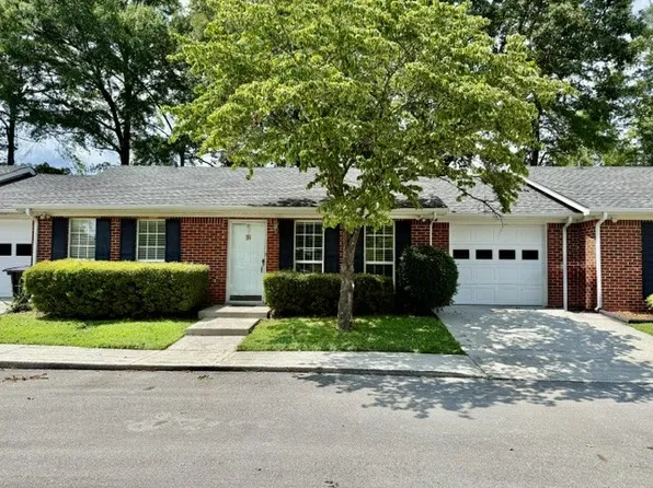 1600 N Washington St APT 16, Tullahoma, TN 37388