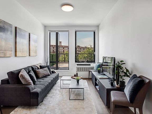 3rd image of 33-01 38th Ave Unit Penthouse 1