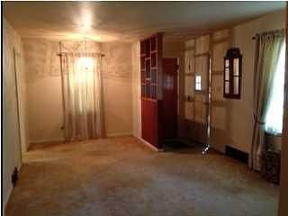 5th image of 1124 Brookside Dr