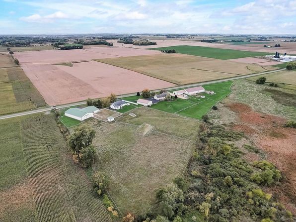 3050 County Road V, Deforest, WI 53532