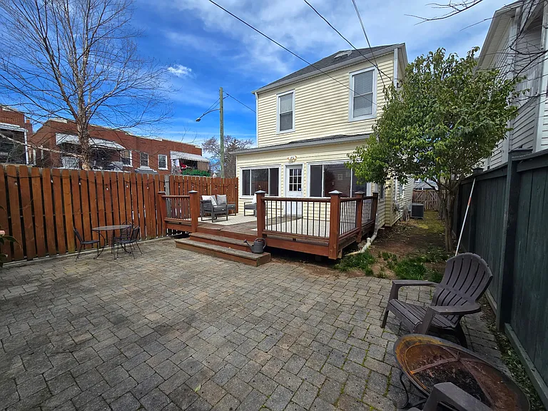 3225 Ellwood Ave — Photo 31