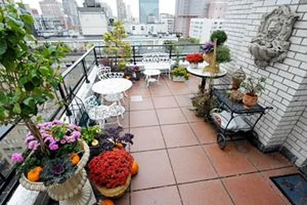 Sold by Douglas Elliman | media 3