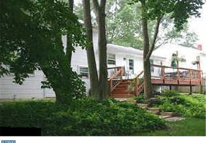 2nd image of 8 Allwood Dr