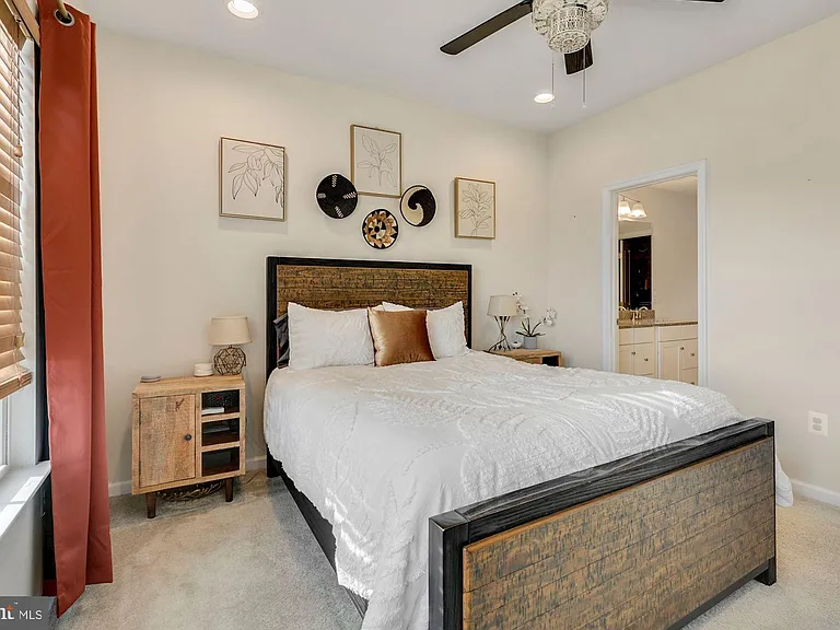 6106 Chronicle St — Photo 17