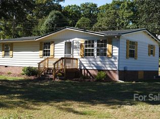 116 Circle Dr, Lawndale, NC 28090