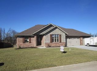 421 N Bonda Way, Nixa, MO 65714