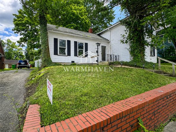 1312 Wooster Rd W