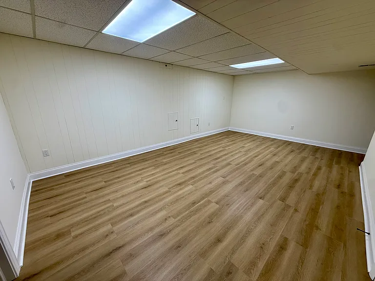 9398 Paulskirk Dr — Photo 16