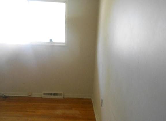 4th image of 7132 Swirlwood Ln