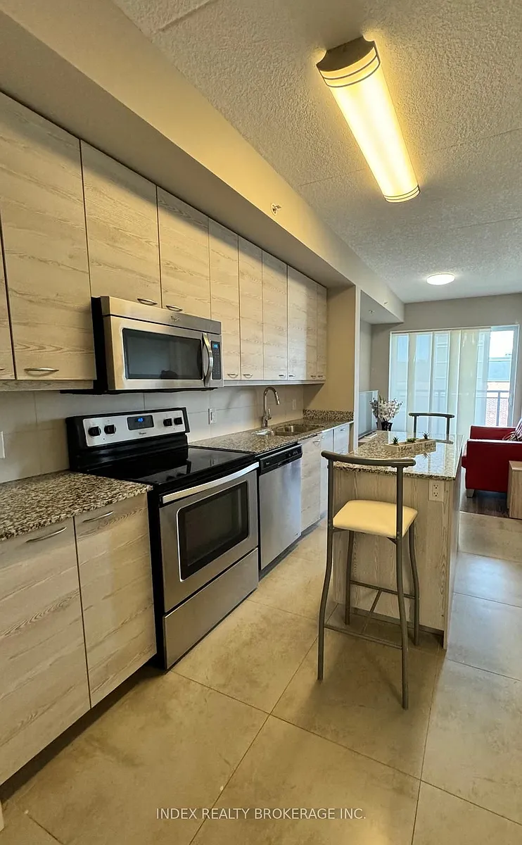 Building Photo - 280 Lester St #507