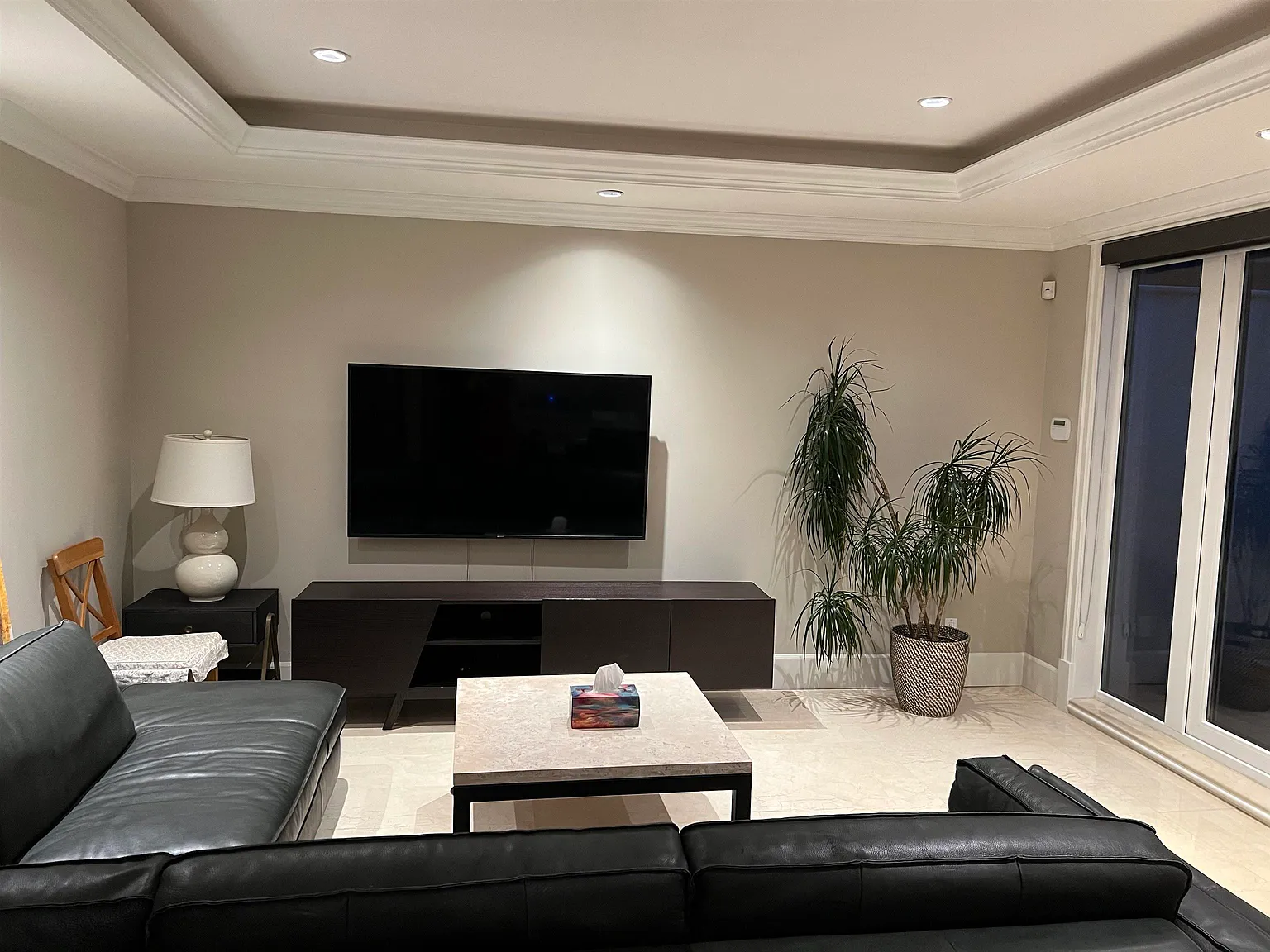 2 bed, 1000 sqft, $2,600 — Photo 2