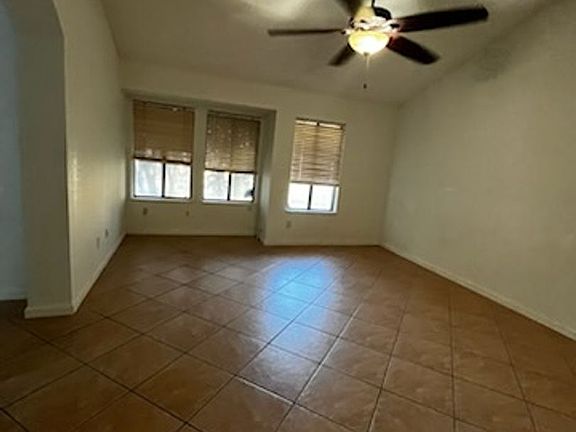 4th image of 3613 Dovewood St