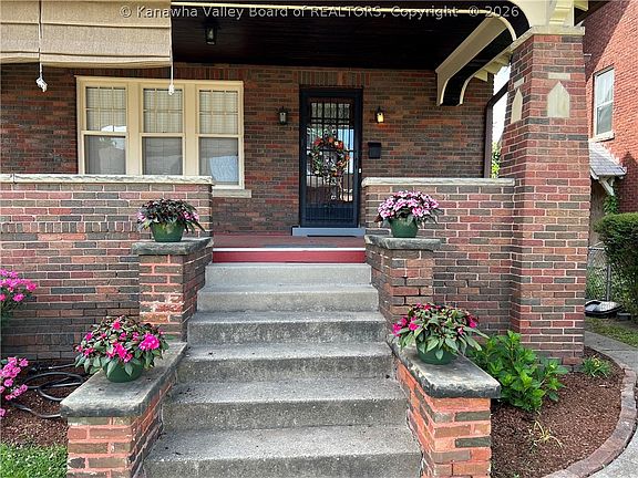 5th image of 511 Maxwell St