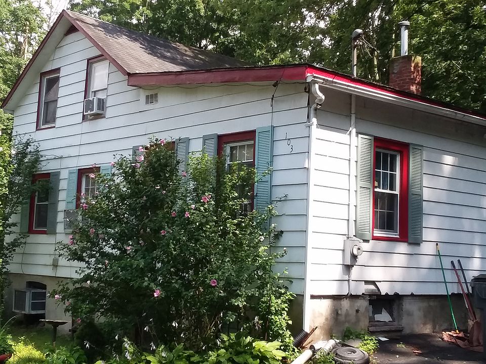 2nd image of 103 3rd St