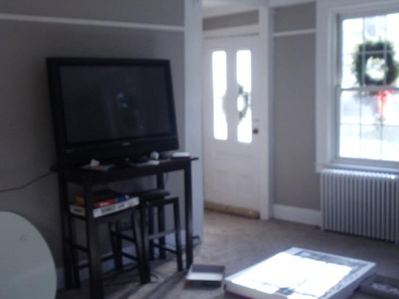4th image of 183 Washington St #2
