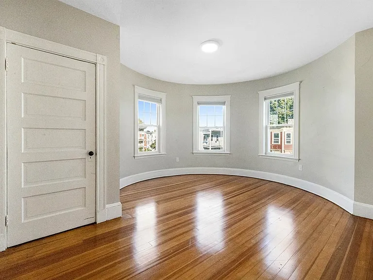 24 Howes St #3 — Photo 3