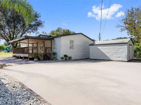 2806 Charles Pathe Dr, Ruskin, FL 33570
