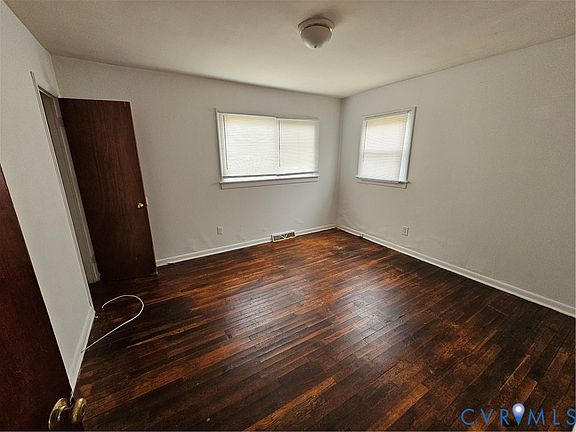 5th image of 1010 E 16th St