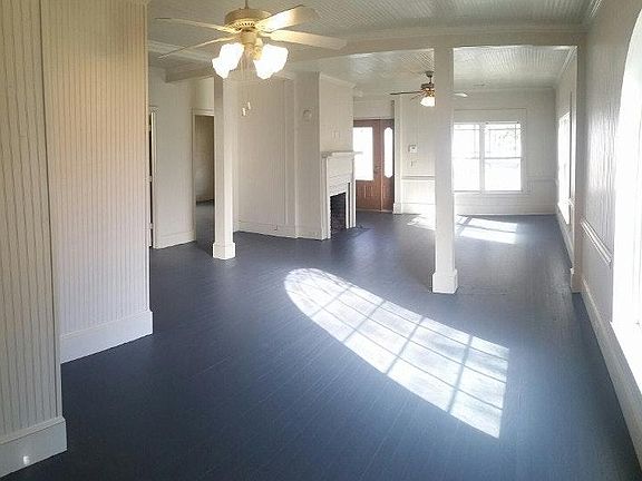 4th image of 223 S College St