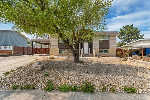 5128 S 3760 W Photo 1