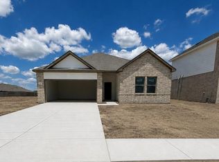 2349 Millican Dr, Dayton, TX 77535