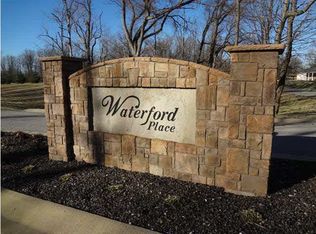 8630 Waterford Dr, Mount Vernon, IN 47620
