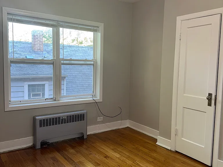 2001 W Lunt Ave #1 — Photo 8