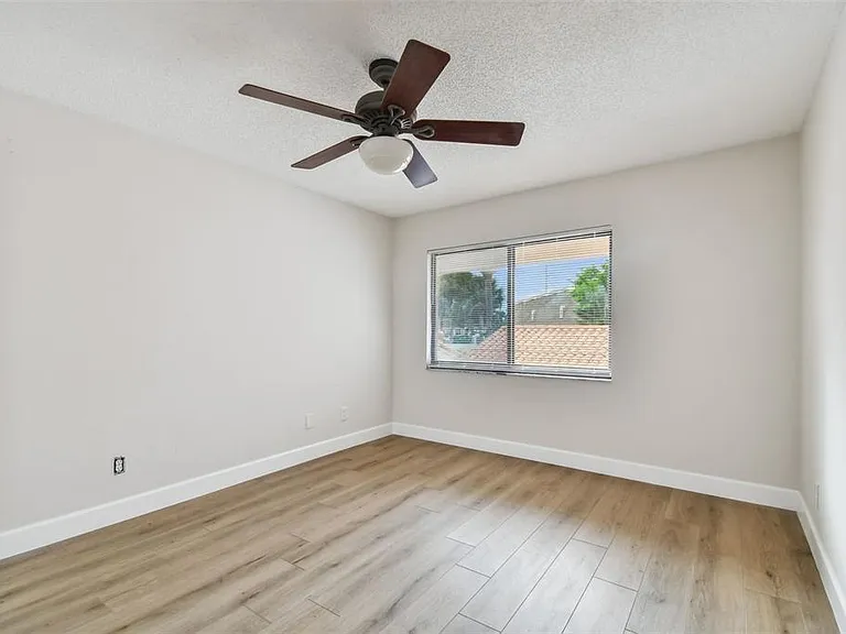 4800 Brittany Dr S #102 — Photo 34
