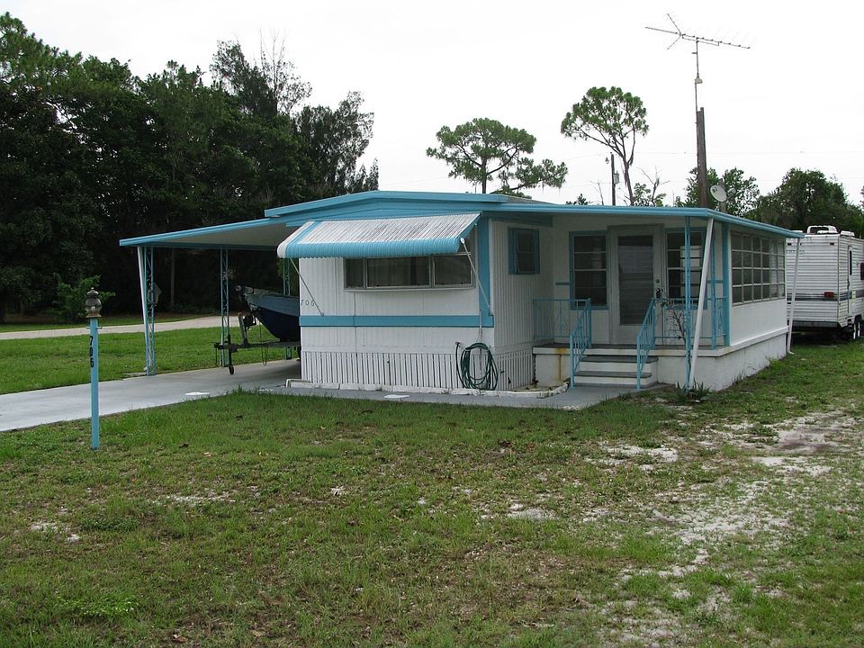 2nd image of 706 Whatley Ct