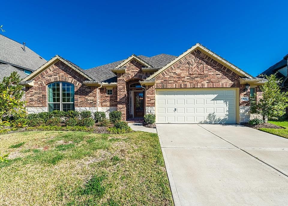 1st image of 8619 Valiant Knolls Dr