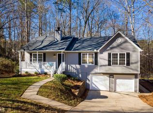 133 Williamsburg Ln, Woodstock, GA 30189