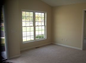 2nd image of 1007 Park Boulevard Cir #Na