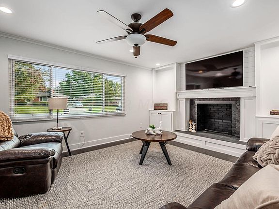 4th image of 1147 Stanhope Dr