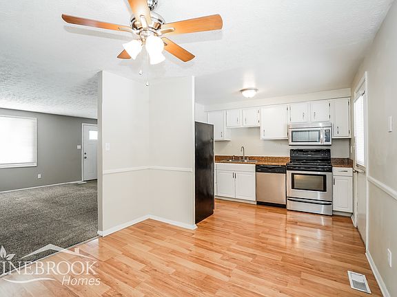 5th image of 941 Ruskin Dr