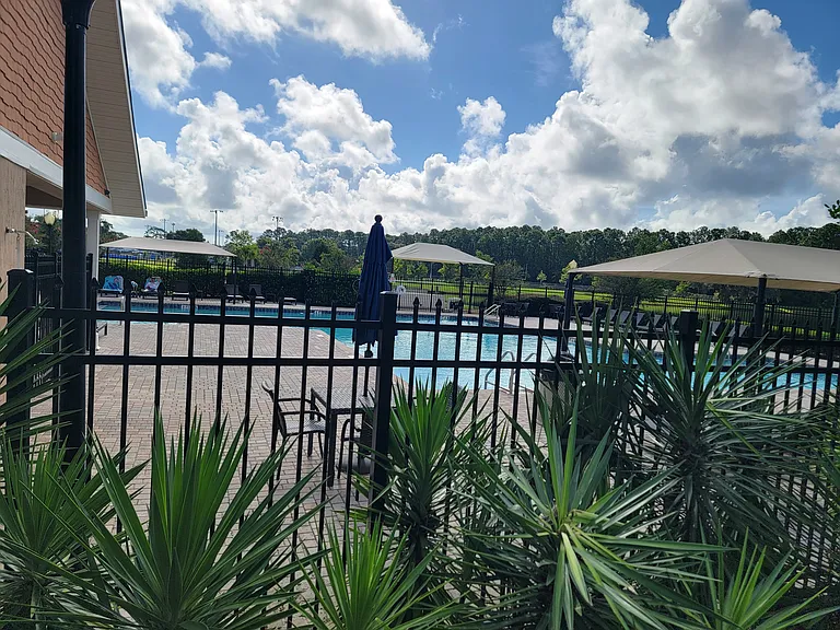 6319 Endelstow Ln — Photo 44