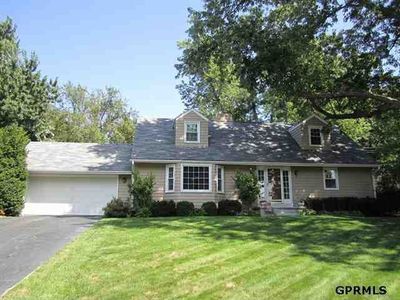 2805 S 107th St, Omaha, NE, 68124