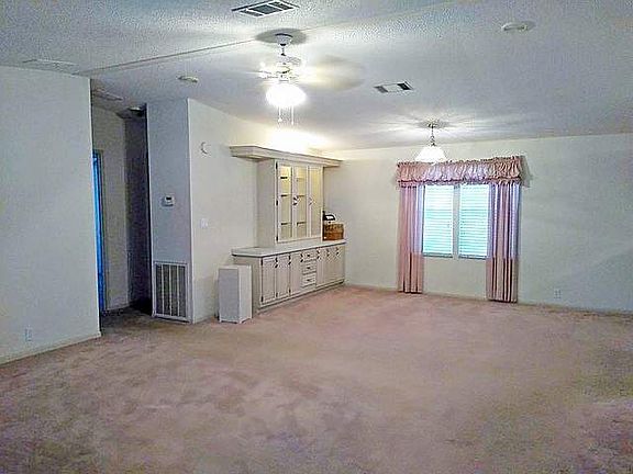 4th image of 500 Cinnamon Cir