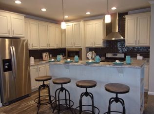 30094 Pineview Cir, Chesterfield, MI 48051