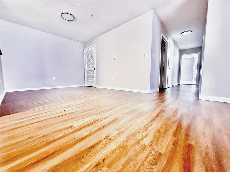 Shell Pointe — Photo 12