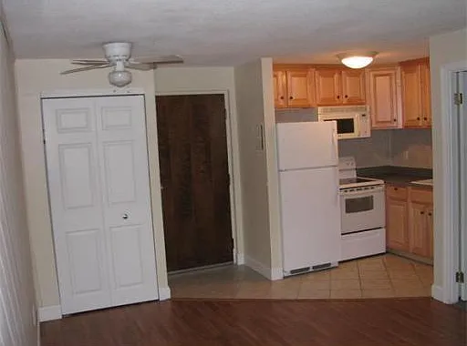 64 Main St #13B — Photo 5