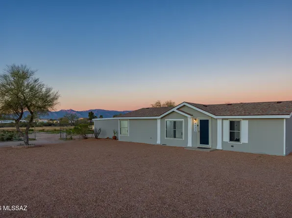 8033 S Farmcreek Dr, Tucson, AZ 85756