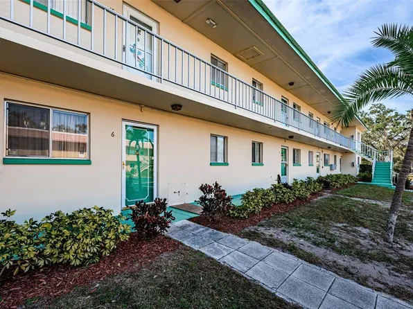 2001 Greenbriar Blvd APT 6, Clearwater, FL 33763