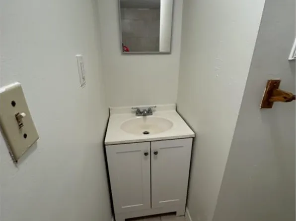 2811 NE 2nd Ter #3, Pompano Beach, FL 33064