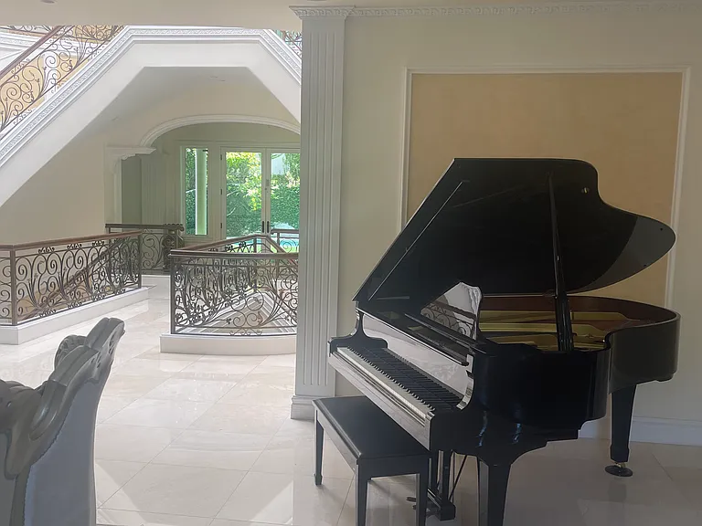 1455 N Robmar Dr — Photo 25